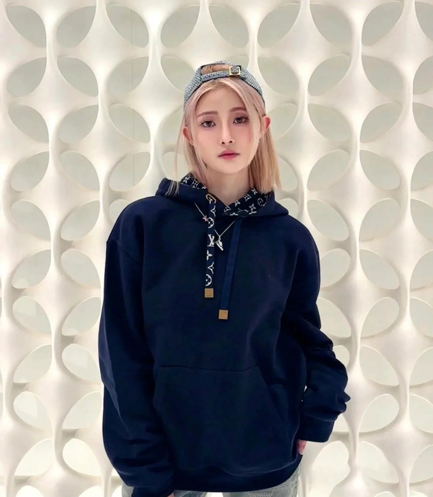Louis Vuitton/Louis Vuitton Floral Cable Hooded Sweatshirt